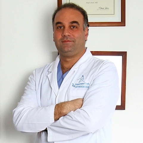 Dr. Ángel Auad Saab, traumatólogo y cirujano artroscopista